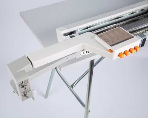 YC6 színváltó 4,5 mm-es kötőgépekhez